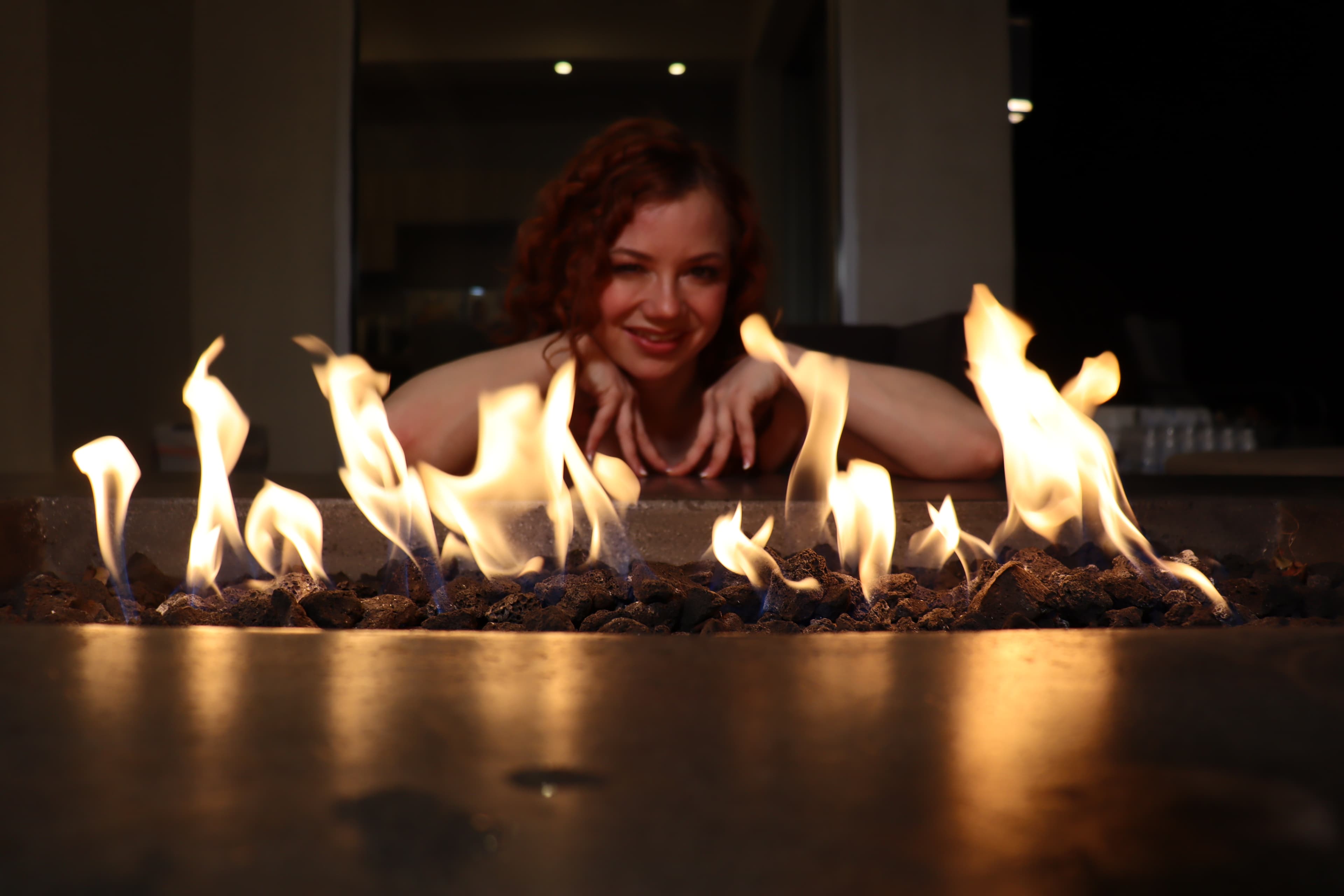 Too Hot to Handle, image 4